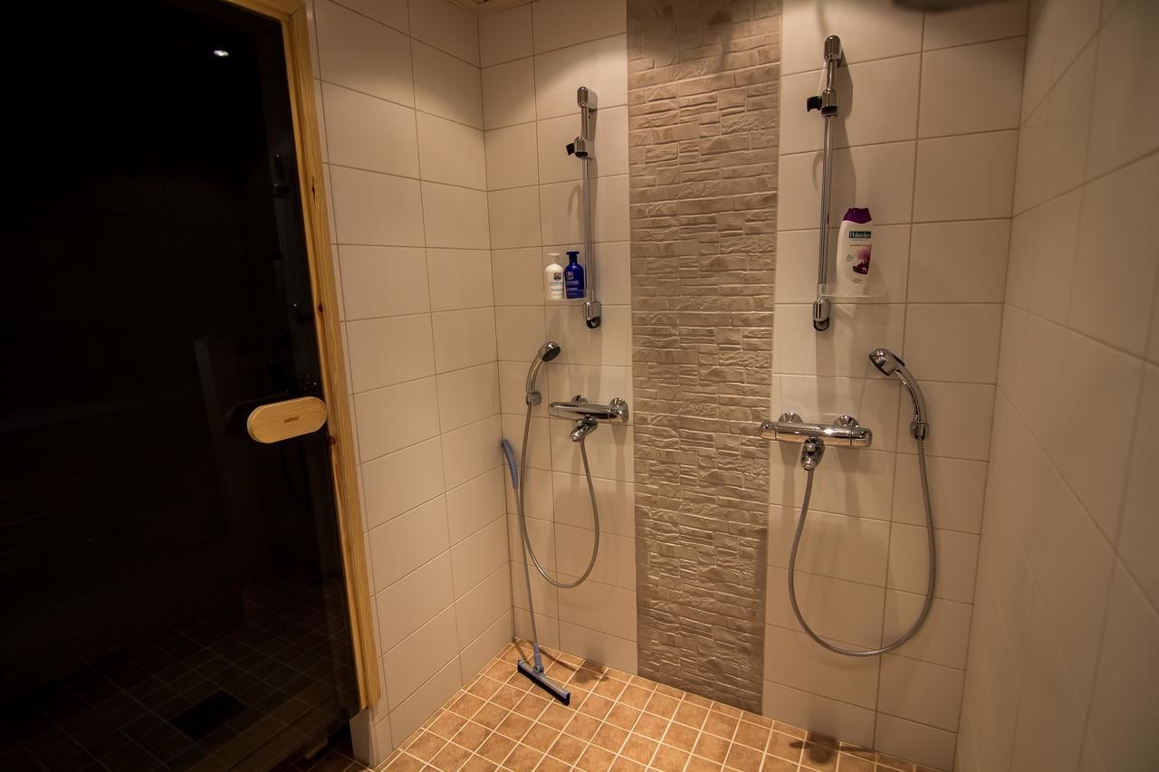 Лоджи Arctic Circle Wilderness Resort Викаярви-35